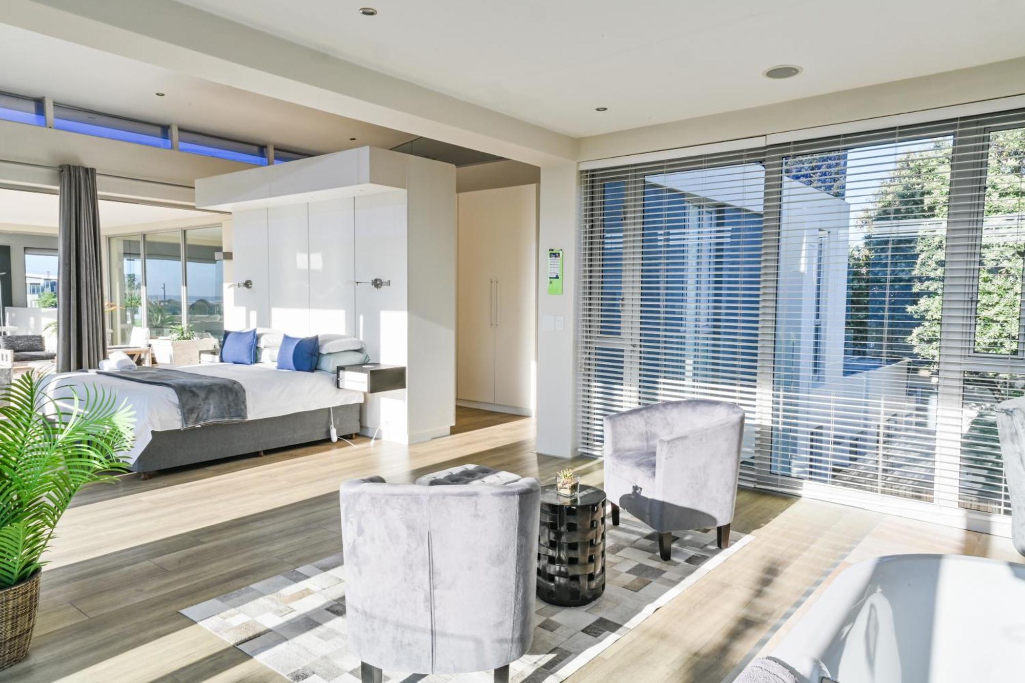Gnd Properties Luxury Holiday Home Port Elizabeth Exteriör bild